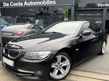 BMW SERIE 3 COUPE E92 PHASE 2 LCI 325D 3.0 6 CYLINDRES 204 BOITE AUTO TOIT OUVRANT - Garantie 1 an