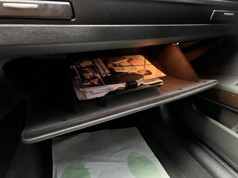 BMW SERIE 3 COUPE E92 PHASE 2 LCI 325D 3.0 6 CYLINDRES 204 BOITE AUTO TOIT OUVRANT - Garantie 1 an