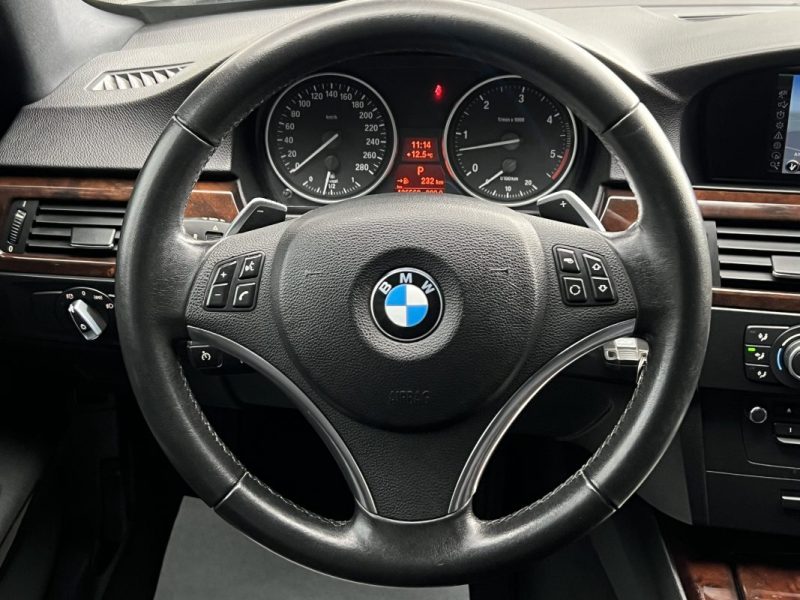 BMW SERIE 3 COUPE E92 PHASE 2 LCI 325D 3.0 6 CYLINDRES 204 BOITE AUTO TOIT OUVRANT - Garantie 1 an