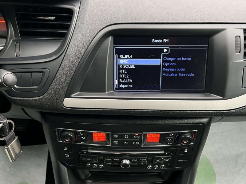CITROEN C5 II PHASE 2 SW / BREAK 1.6 HDI 115 Cv ECRAN GPS / CRIT AIR 2 - GARANTIE 1 AN