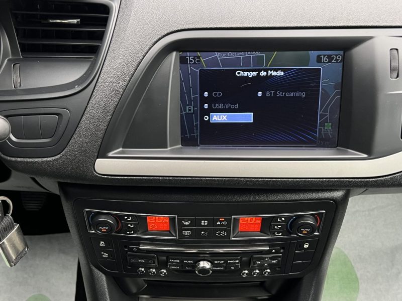CITROEN C5 II PHASE 2 SW / BREAK 1.6 HDI 115 Cv ECRAN GPS / CRIT AIR 2 - GARANTIE 1 AN