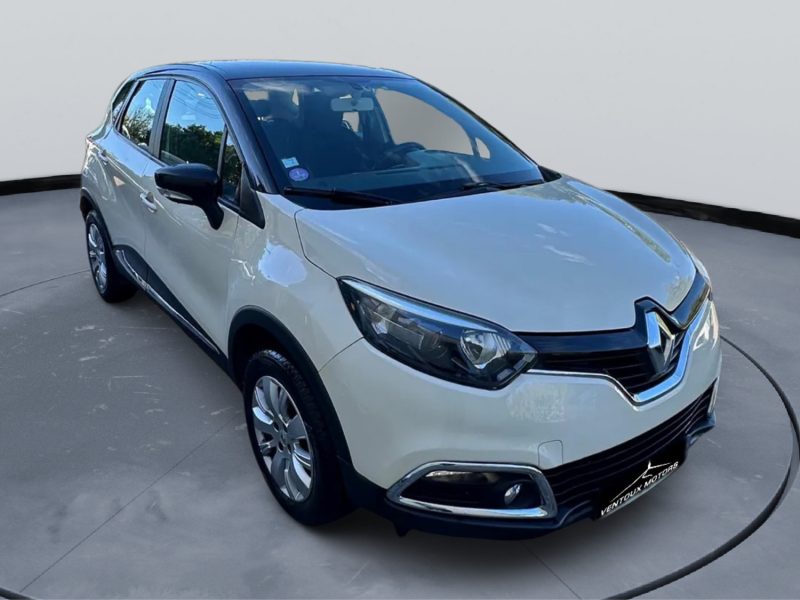 RENAULT CAPTUR 0.9 TCE 90CH STOP&START ENERGY INTENS EURO6 2016 2016