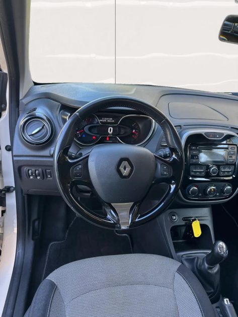 RENAULT CAPTUR 0.9 TCE 90CH STOP&START ENERGY INTENS EURO6 2016 2016