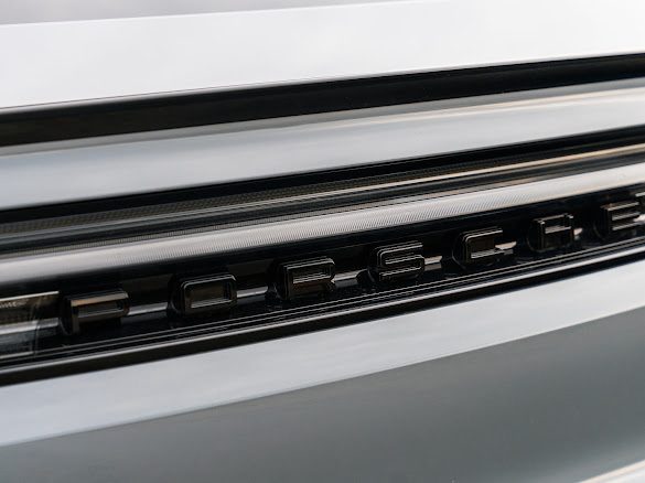 PORSCHE CAYENNE 3.0 V6 E-HYBRID COUPE PORSCHE APPROUVED