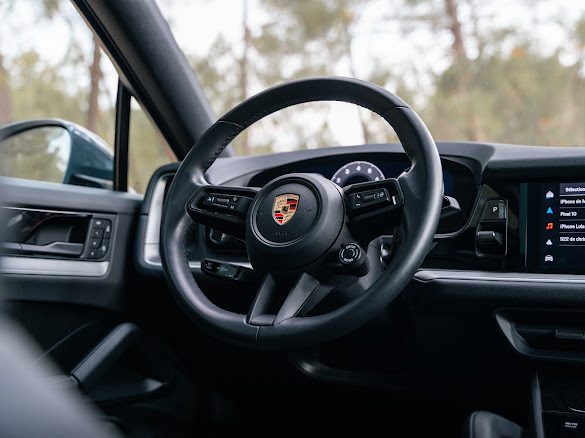 PORSCHE CAYENNE 3.0 V6 E-HYBRID COUPE PORSCHE APPROUVED