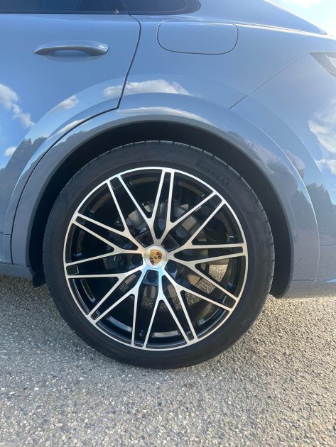 PORSCHE CAYENNE 3.0 V6 E-HYBRID COUPE 