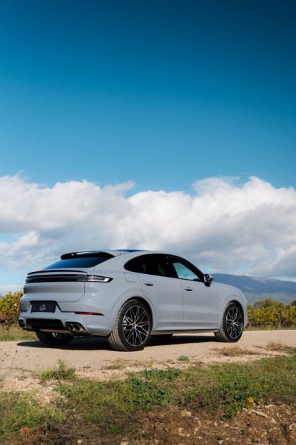 PORSCHE CAYENNE 3.0 V6 E-HYBRID COUPE 