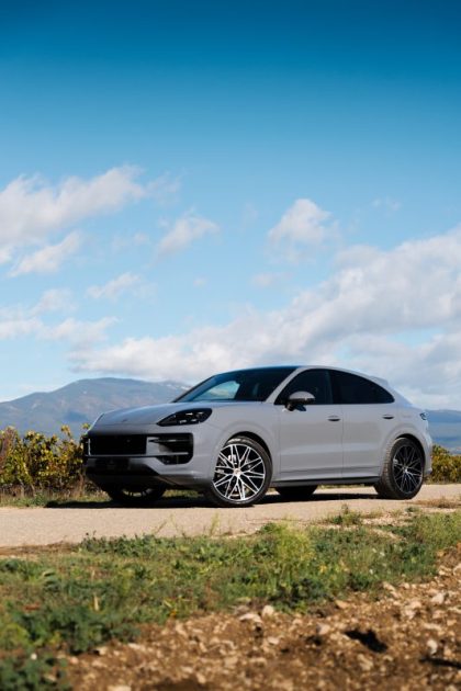 PORSCHE CAYENNE 3.0 V6 E-HYBRID COUPE 