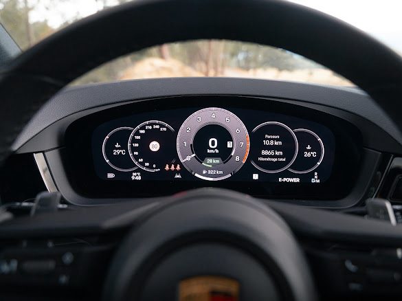PORSCHE CAYENNE 3.0 V6 E-HYBRID COUPE PORSCHE APPROUVED