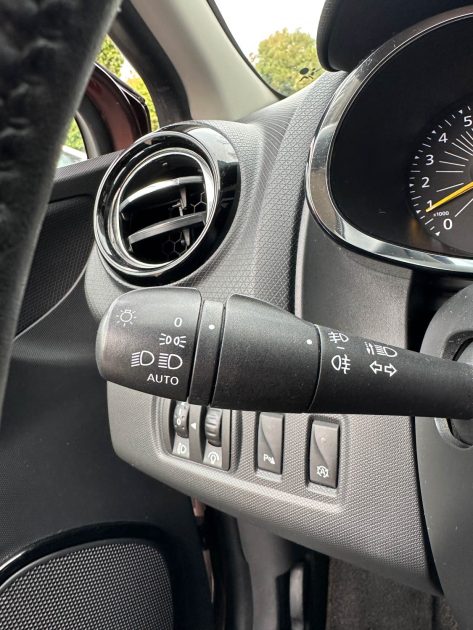 RENAULT CLIO 0.9 TCE 90CH ENERGY DYNAMIQUE ECO² 2013