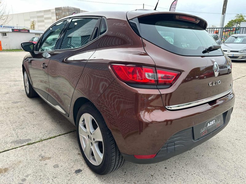 RENAULT CLIO 0.9 TCE 90CH ENERGY DYNAMIQUE ECO² 2013