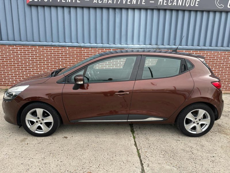 RENAULT CLIO 0.9 TCE 90CH ENERGY DYNAMIQUE ECO² 2013