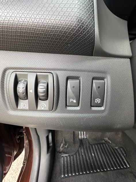 RENAULT CLIO 0.9 TCE 90CH ENERGY DYNAMIQUE ECO² 2013