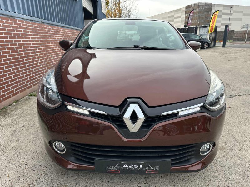 RENAULT CLIO 0.9 TCE 90CH ENERGY DYNAMIQUE ECO² 2013