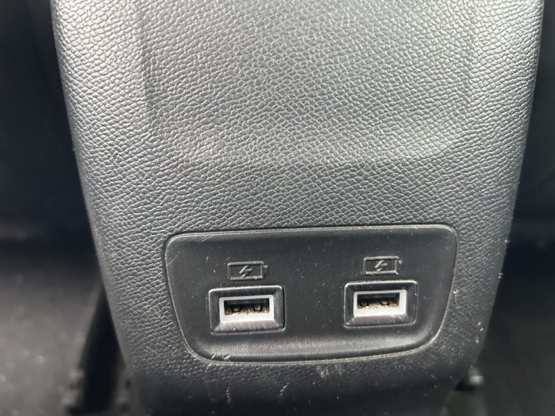 PEUGEOT 208 1.5 BLUEHDI 100CH S&S Allure Business / Garantie