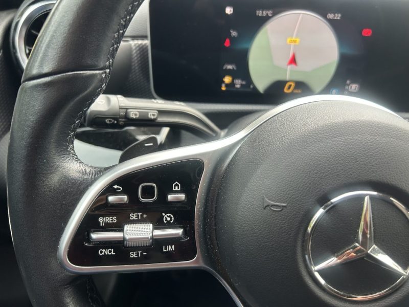 MERCEDES-BENZ CLASSE A 180 D 7 G-DCT / Garantie / Suivi entretiens