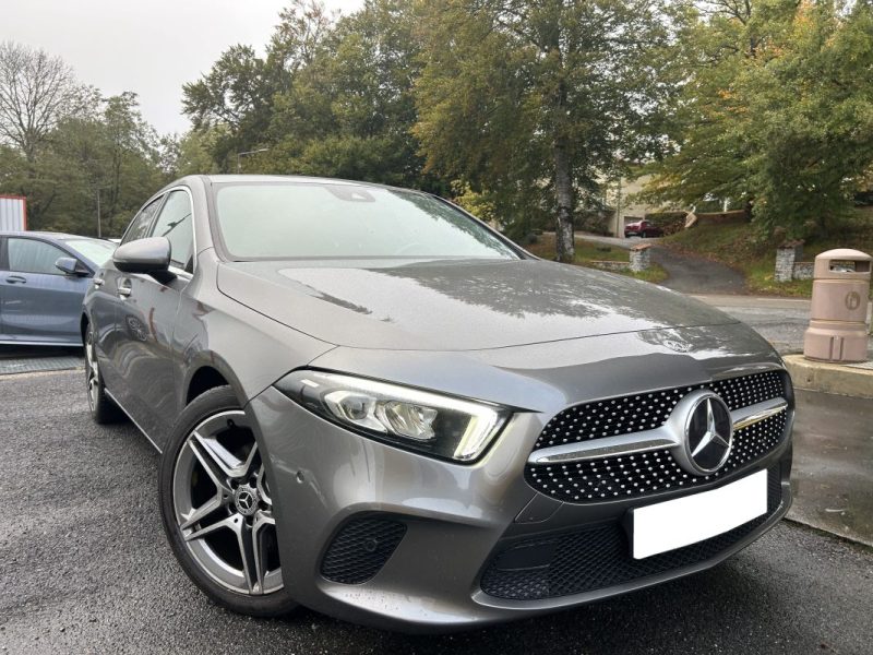 MERCEDES-BENZ CLASSE A 180 D 7 G-DCT / Garantie / Suivi entretiens