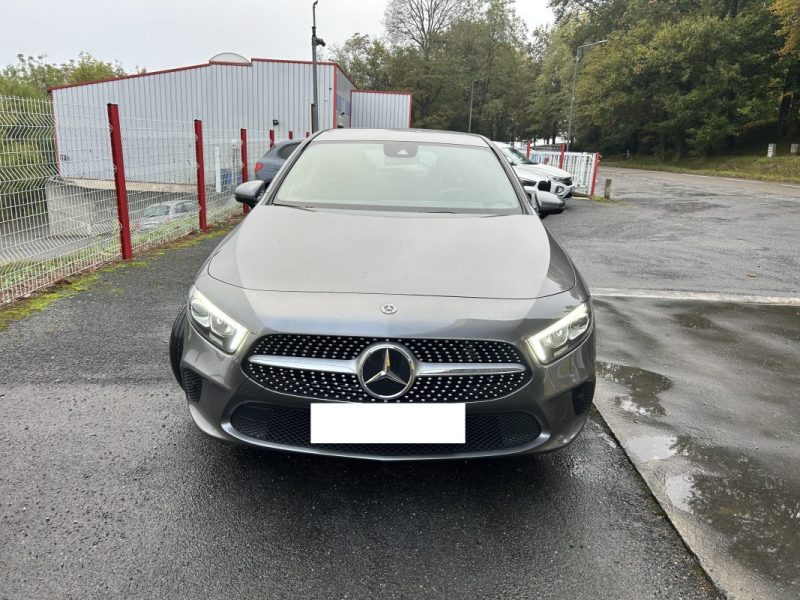 MERCEDES-BENZ CLASSE A 180 D 7 G-DCT / Garantie / Suivi entretiens