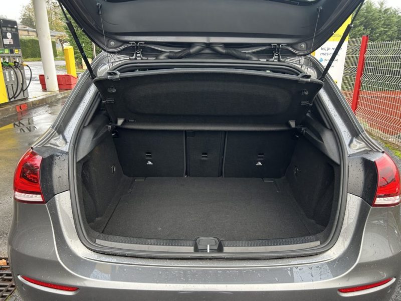 MERCEDES-BENZ CLASSE A 180 D 7 G-DCT / Garantie / Suivi entretiens