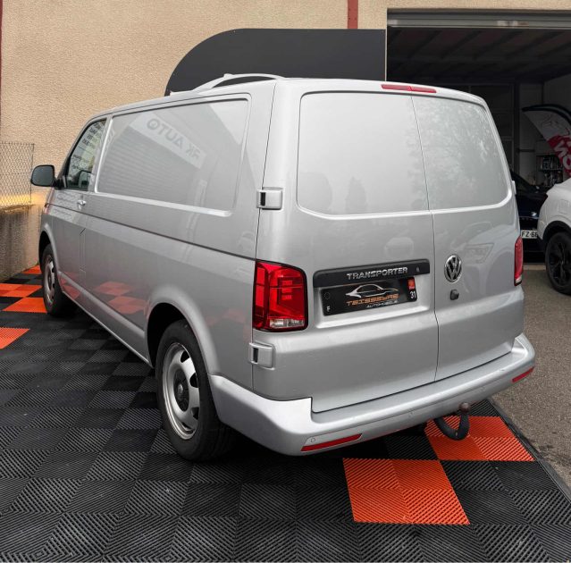 VOLKSWAGEN TRANSPORTER T6 L1H1 2.0 TDI 150CH BUSINESS - ATTELAGE - ETAT NEUF 