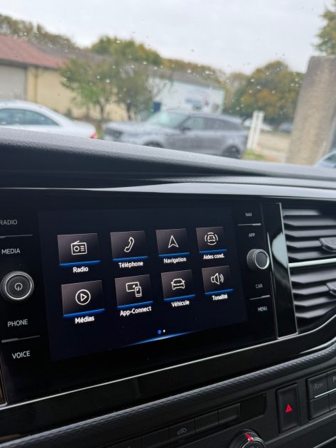 VOLKSWAGEN TRANSPORTER T6 L1H1 2.0 TDI 150CH BUSINESS - ATTELAGE - ETAT NEUF 