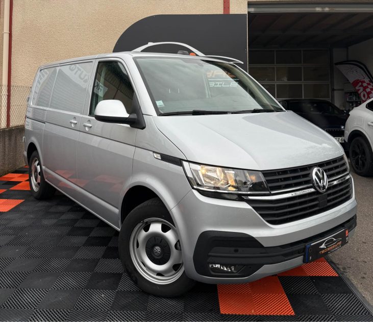 VOLKSWAGEN TRANSPORTER T6 L1H1 2.0 TDI 150CH BUSINESS - ATTELAGE - ETAT NEUF 
