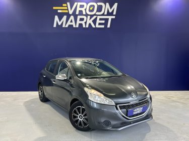 PEUGEOT 208 1.4 HDI FAP ALLURE 5P DISTRIBUTION OK