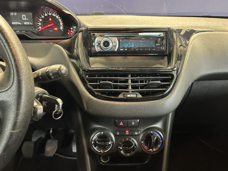 PEUGEOT 208 1.4 HDI FAP ALLURE 5P DISTRIBUTION OK