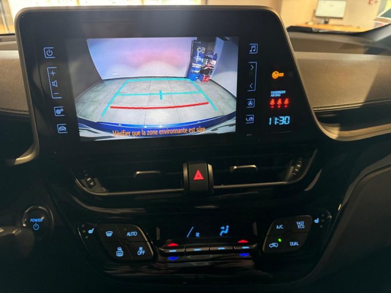 TOYOTA C-HR 122H DYNAMIC 2WD E-CVT RC18 2018