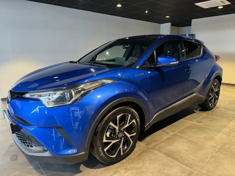 TOYOTA C-HR 122H DYNAMIC 2WD E-CVT RC18 2018