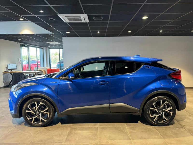 TOYOTA C-HR 122H DYNAMIC 2WD E-CVT RC18 2018