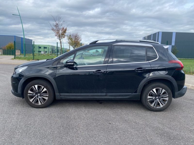 PEUGEOT 2008 ALLURE 1.2 L 130 ch BVA Garantie 10 ans Peugeot / Courroie neuve 