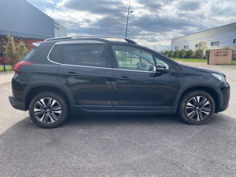 PEUGEOT 2008 ALLURE 1.2 L 130 ch BVA Garantie 10 ans Peugeot / Courroie neuve 