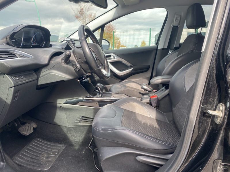 PEUGEOT 2008 ALLURE 1.2 L 130 ch BVA Garantie 10 ans Peugeot / Courroie neuve 