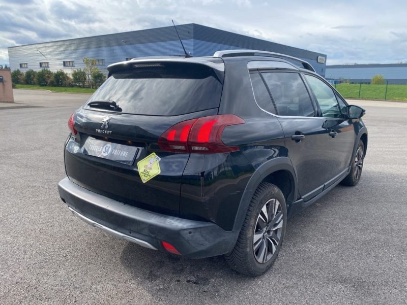 PEUGEOT 2008 ALLURE 1.2 L 130 ch BVA Garantie 10 ans Peugeot / Courroie neuve 