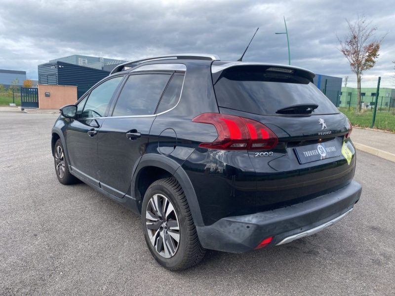 PEUGEOT 2008 ALLURE 1.2 L 130 ch BVA Garantie 10 ans Peugeot / Courroie neuve 