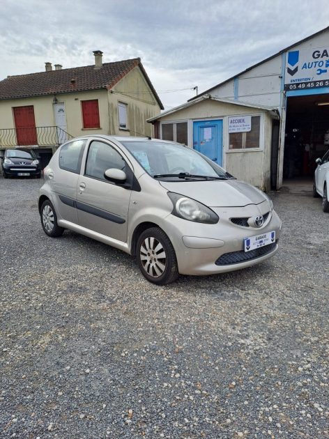 TOYOTA AYGO 1.0I VVT-I 2008