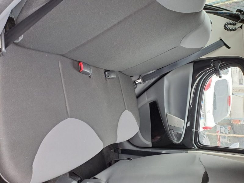 PEUGEOT 107 1.0E 12V URBAN 2009