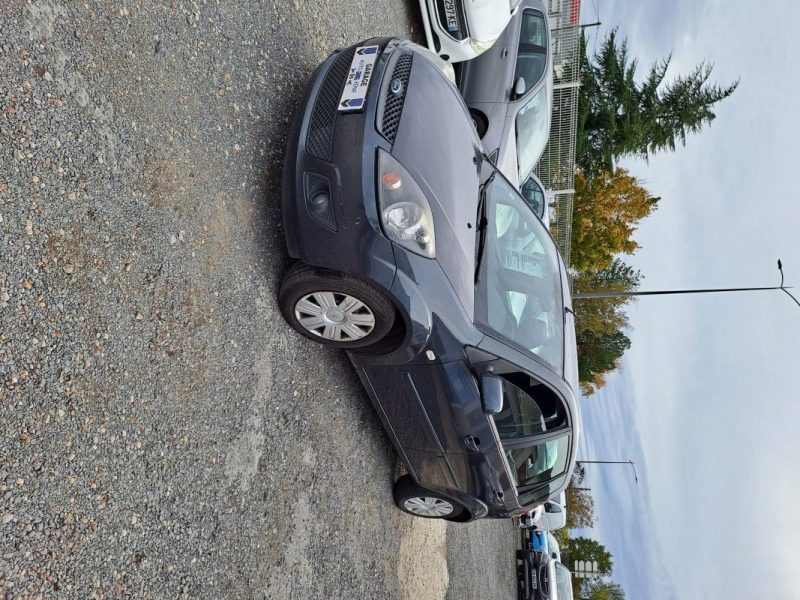 FORD FIESTA 1400 TDCI AMBIENTE 2007