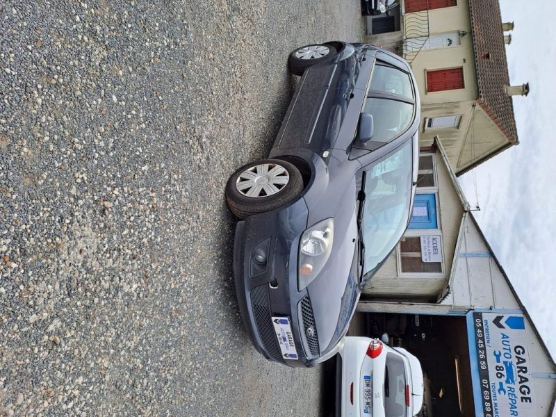 FORD FIESTA 1400 TDCI AMBIENTE 2007