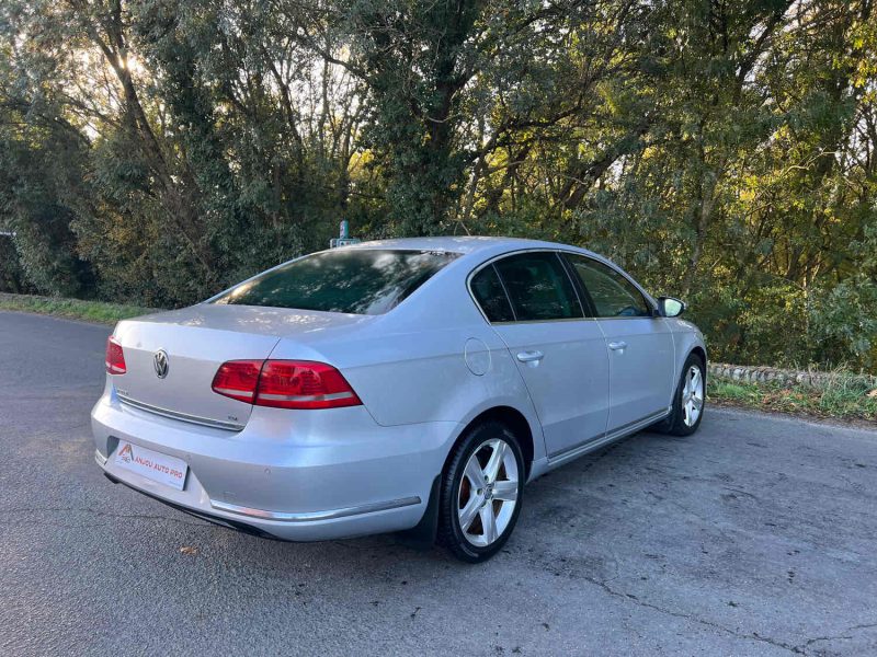 VOLKSWAGEN PASSAT 1.6 TDI 105CH CR DESIGN EDITION  2013