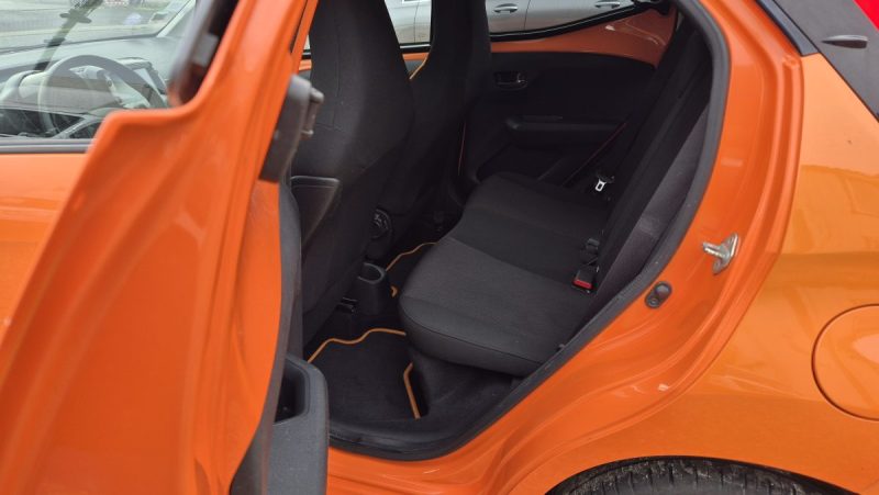 TOYOTA AYGO 1.0 VVT-I 72CH X-CITE 5P 2019