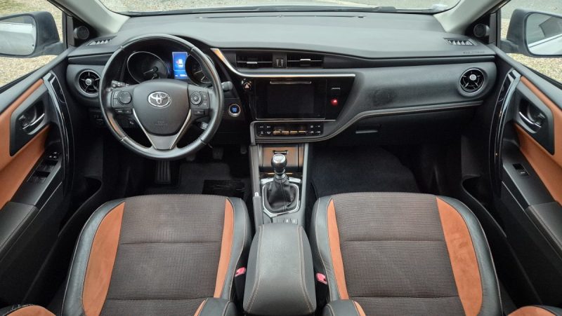 TOYOTA AURIS TOURING SPORT 112 D-4D EXECUTIVE 2016