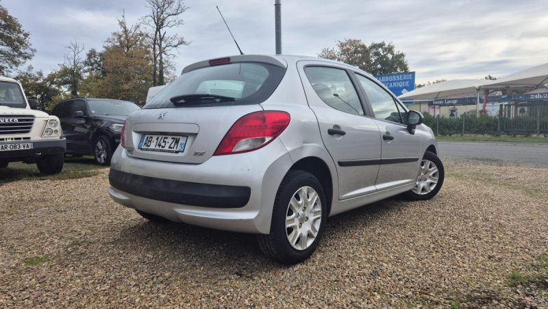 PEUGEOT 207 1.4 HDI 68 CH CONFORT 2009