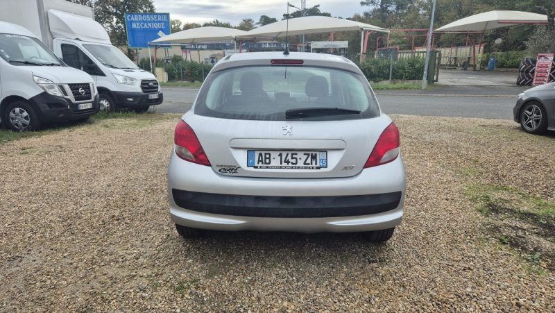 PEUGEOT 207 1.4 HDI 68 CH CONFORT 2009