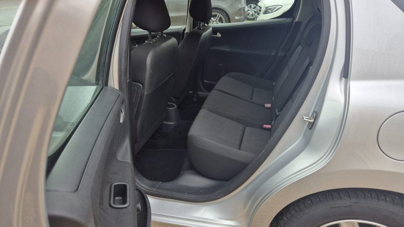 PEUGEOT 207 1.4 HDI 68 CH CONFORT 2009