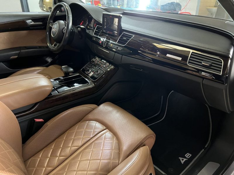 AUDI A8 3.0 V6 TDI 258CH - BVA - QUATTRO - AVUS - STANDING - AFFICHAGE TETE HAUTE - AUDIO BOSE  -