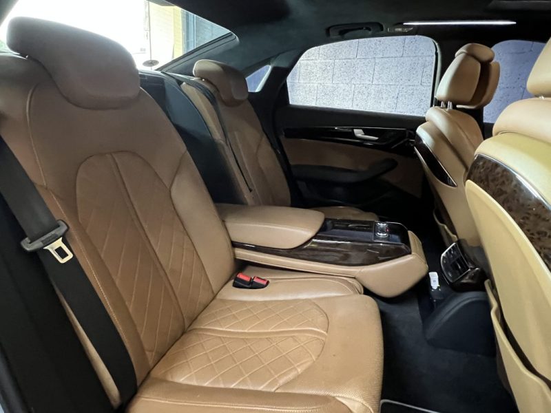 AUDI A8 3.0 V6 TDI 258CH - BVA - QUATTRO - AVUS - STANDING - AFFICHAGE TETE HAUTE - AUDIO BOSE  -