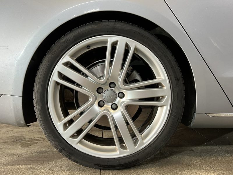 AUDI A8 3.0 V6 TDI 258CH - BVA - QUATTRO - AVUS - STANDING - AFFICHAGE TETE HAUTE - AUDIO BOSE  -