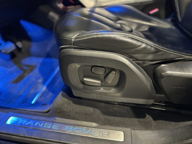 LAND ROVER RANGE ROVER EVOQUE 2.2 Td4 150ch BVA PRESTIGE - TOIT PANO / CAMERA / MERIDIAN